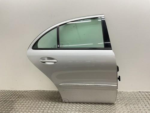Tür hinten rechts 2117300205 - hinten,